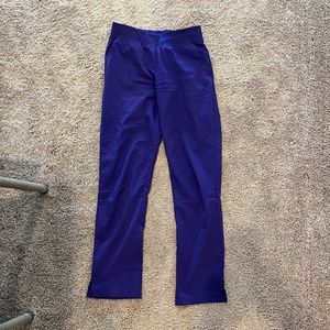 ADAR Yoga Skinny leg scrubs